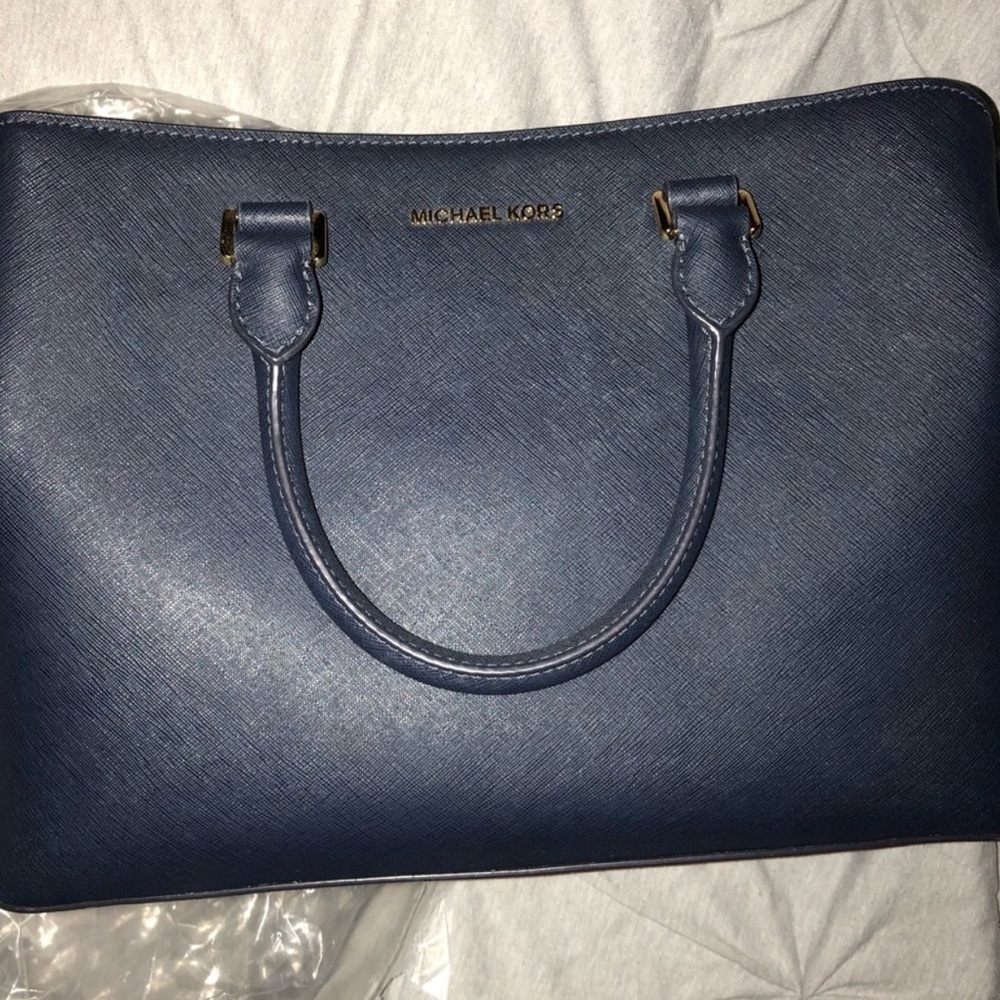 Michael Kors Savannah Satchel